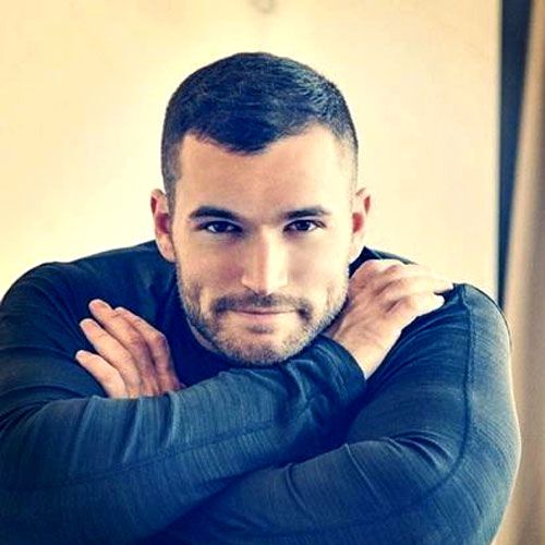 Simple business cut low maintenance professional mens haircut Queens NYC showing easy corporate style 2026