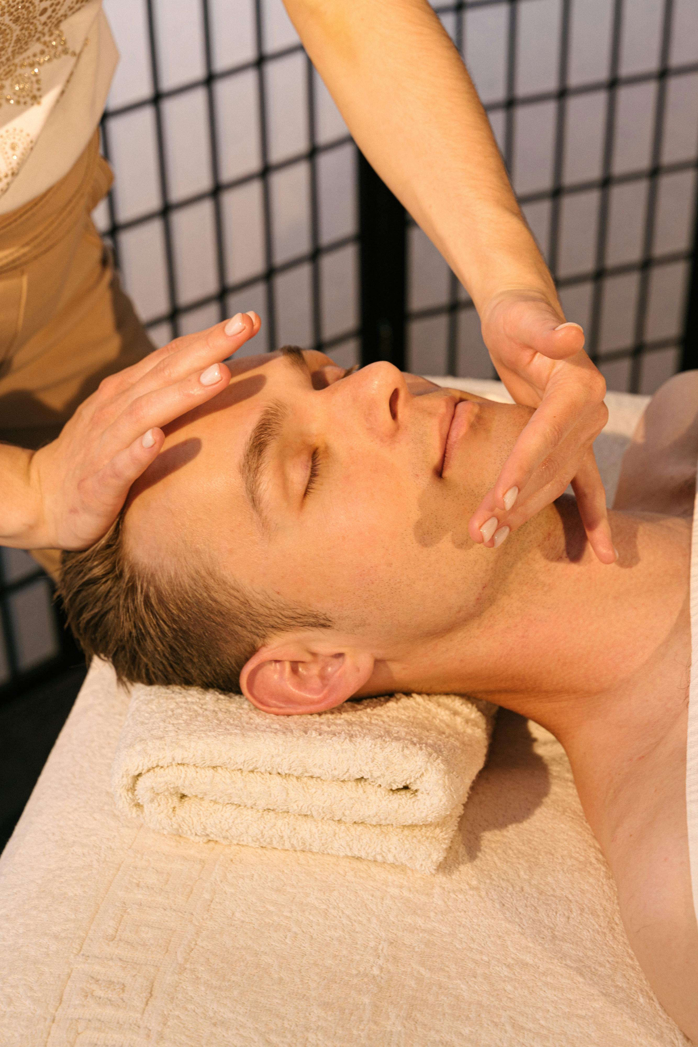 Relaxing facial massage service at DIDA Queens NYC - wellness and stress relief